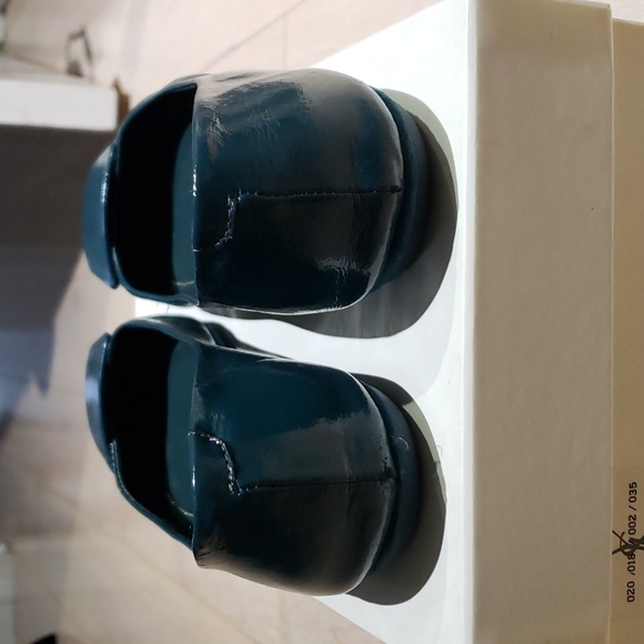 YSL Holly Ballerina Flat - Picture 7 of 8